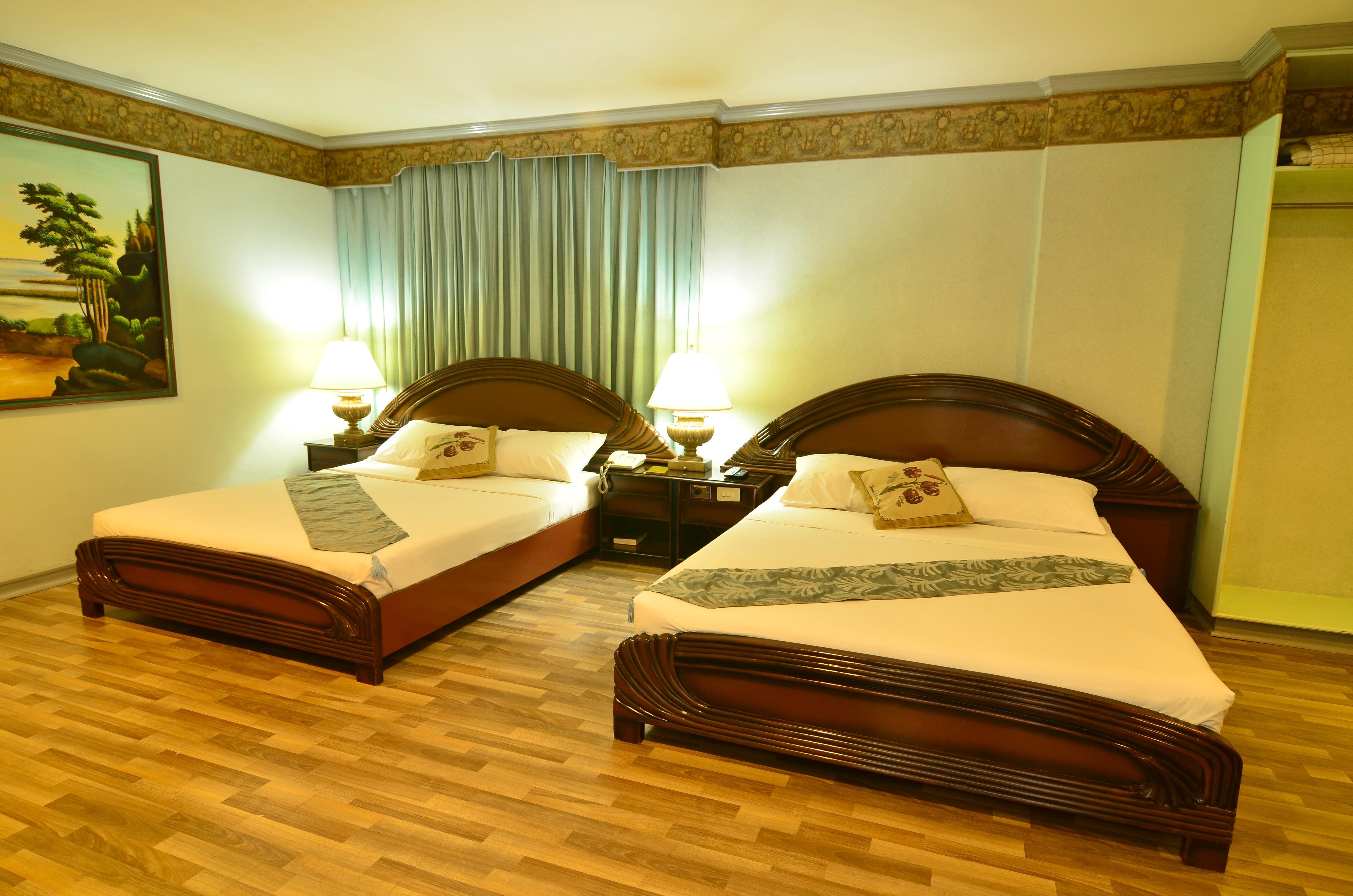 Holiday Plaza Hotel Cebu Εξωτερικό φωτογραφία